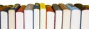 aneinandergereihte Bücher