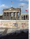 Brandenburger Tor mit Mauer