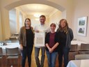 Das Team der Außenstelle Comburg präsentiert stolz die neu gewonnene Bio-Zertifizierung
